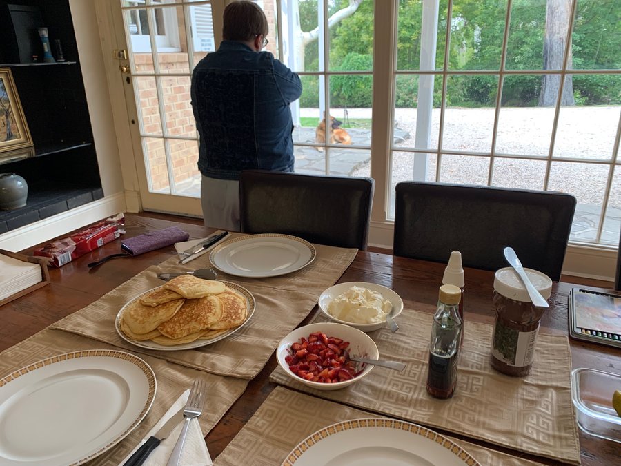 Pancakes and fresh strawberries with EDEN Stirling